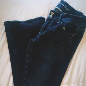 American Eagle super stretch artist jeans